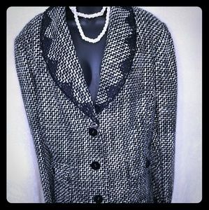 Emma James Black and white tweed blazer